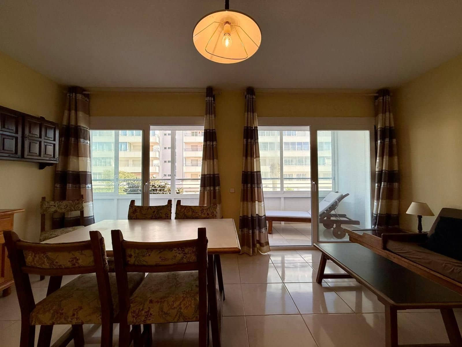 1 bedroom Apartment for sale in Roses with pool garage - € 189,000 (Ref: 9415496)