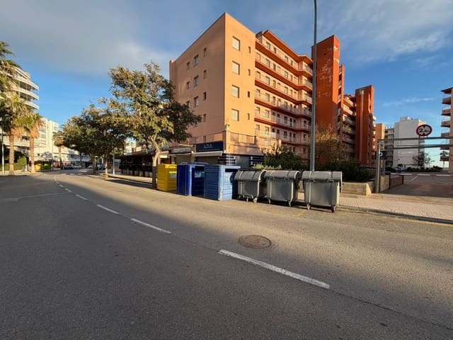 Kommersiell till salu i Roses med garage - 265 000 € (Ref: 9422077)