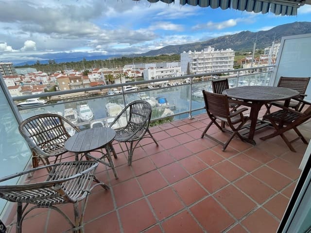 2 slaapkamer Appartement te koop in Santa Margarida, Roses met zwembad - € 230.000 (Ref: 9436743)