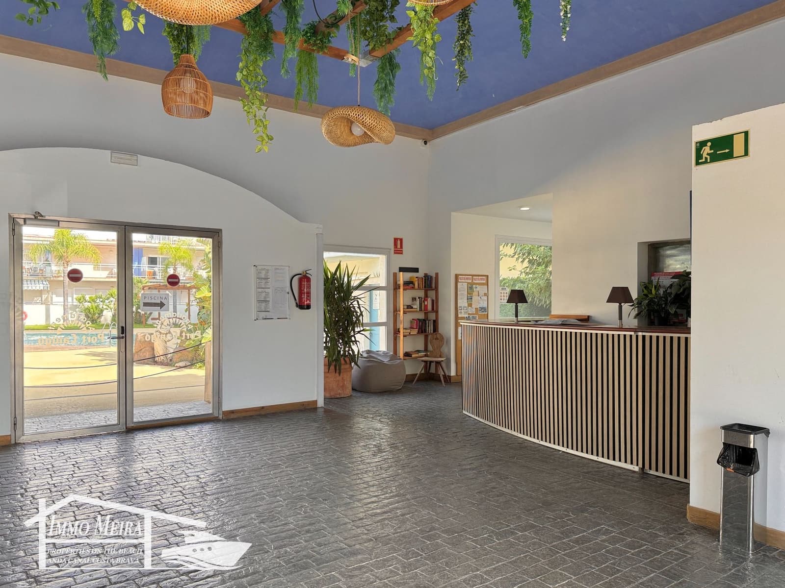 2 slaapkamer Appartement te koop in Roses met zwembad - € 229.500 (Ref: 9436743)