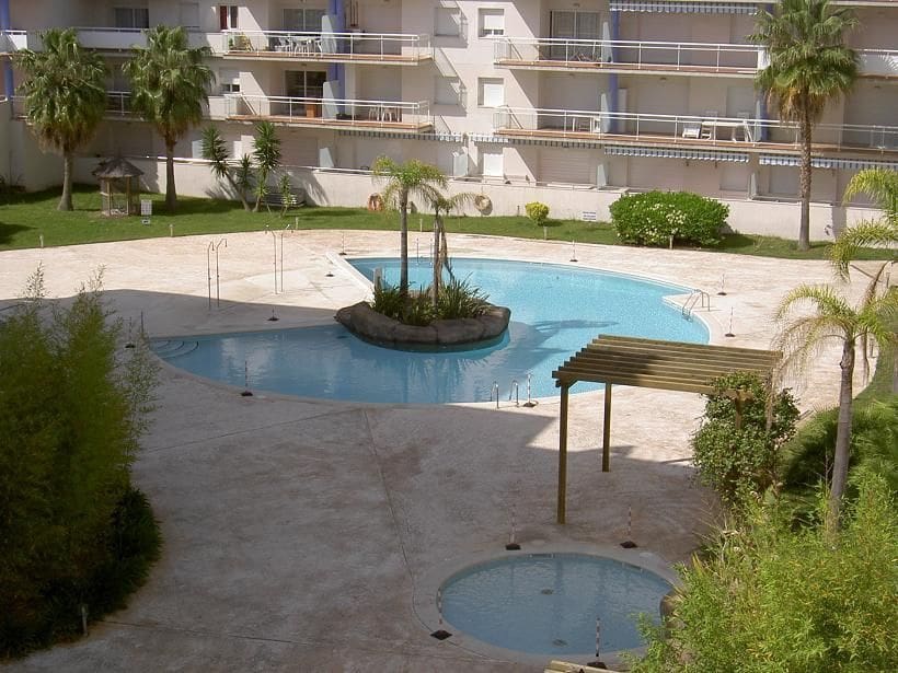 2 slaapkamer Appartement te koop in Roses met zwembad - € 229.500 (Ref: 9436743)