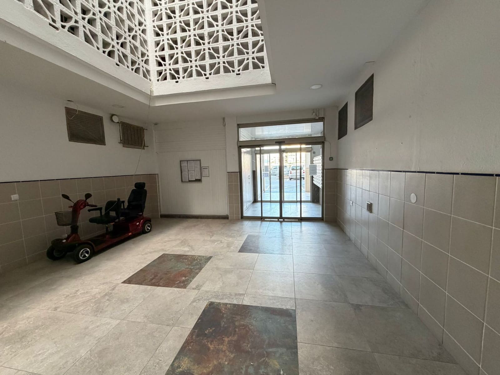 2 bedroom Apartment for sale in Santa Margarida with garage - € 175,000 (Ref: 9503873)