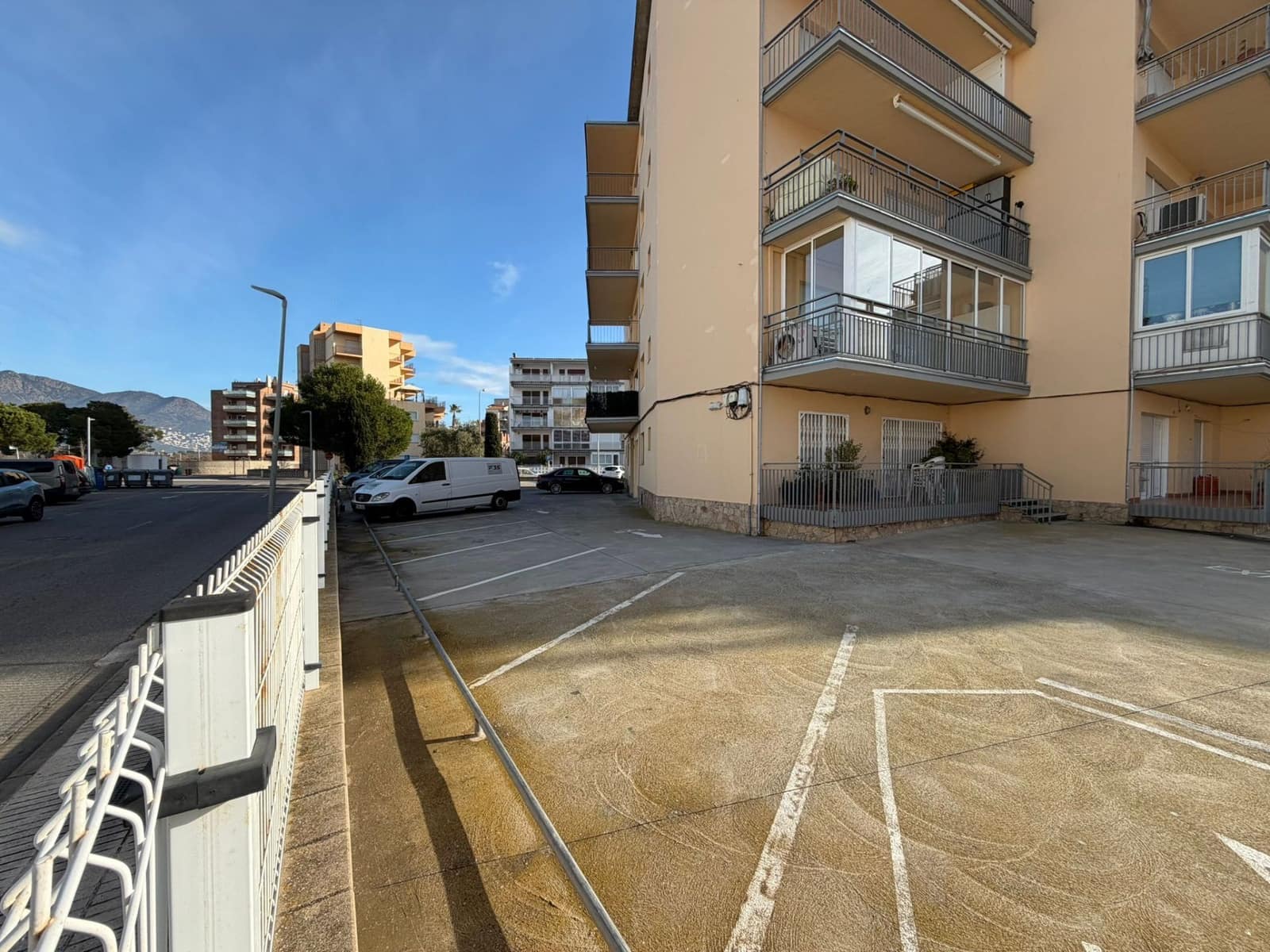 2 bedroom Apartment for sale in Santa Margarida with garage - € 175,000 (Ref: 9503873)