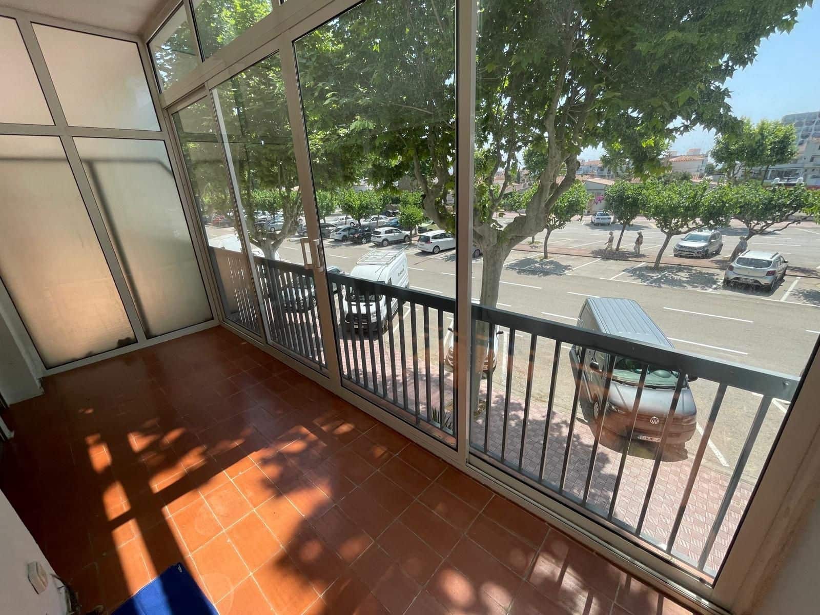 Apartamento de 1 habitación en Empuriabrava en venta - 140.000 € (Ref: 9543079)