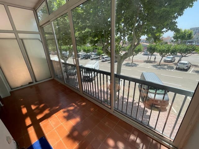 Apartamento de 1 habitación en Empuriabrava, Castelló d'Empúries en venta - 140.000 € (Ref: 9543079)