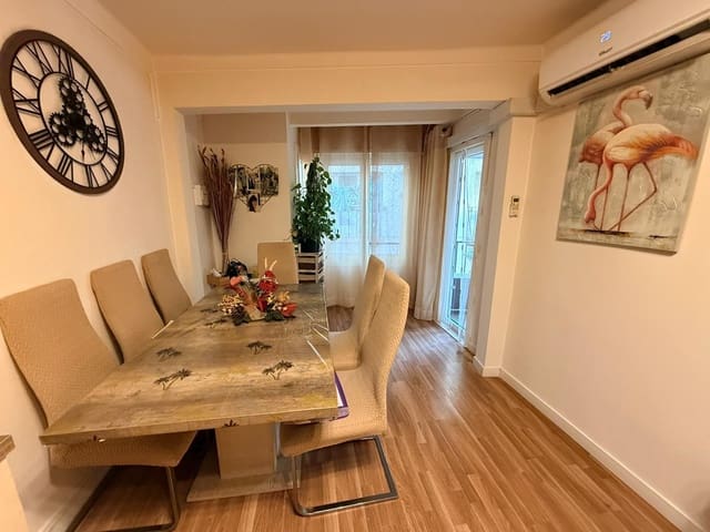 2 sovrum Lägenhet till salu i Roses - 190 000 € (Ref: 9629653)