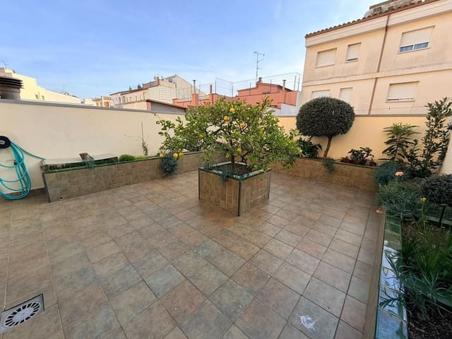 3 sovrum Lägenhet till salu i Roses med garage - 360 000 € (Ref: 9633911)