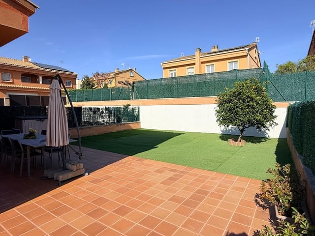 4 camera da letto Villa in vendita in El Far d'Empordà con piscina garage - 435.000 € (Rif: 9679499)