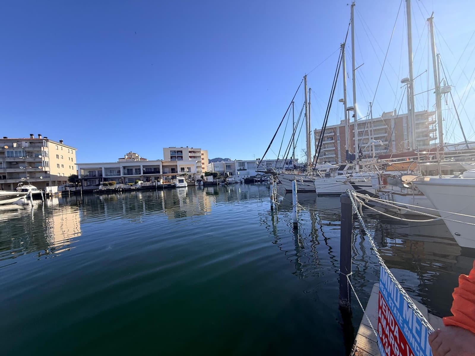 Garaje en Roses en venta - 85.000 € (Ref: 9707440)