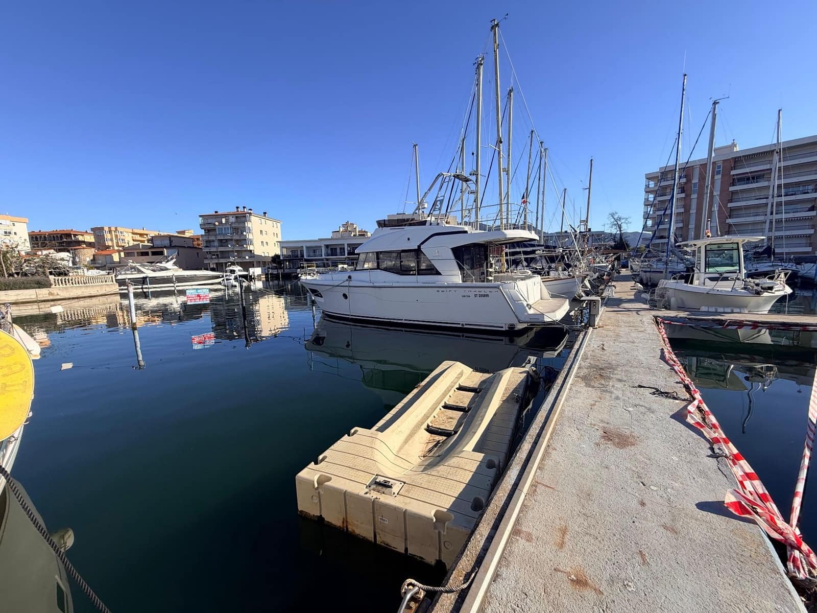 Garaje en Roses en venta - 85.000 € (Ref: 9707440)