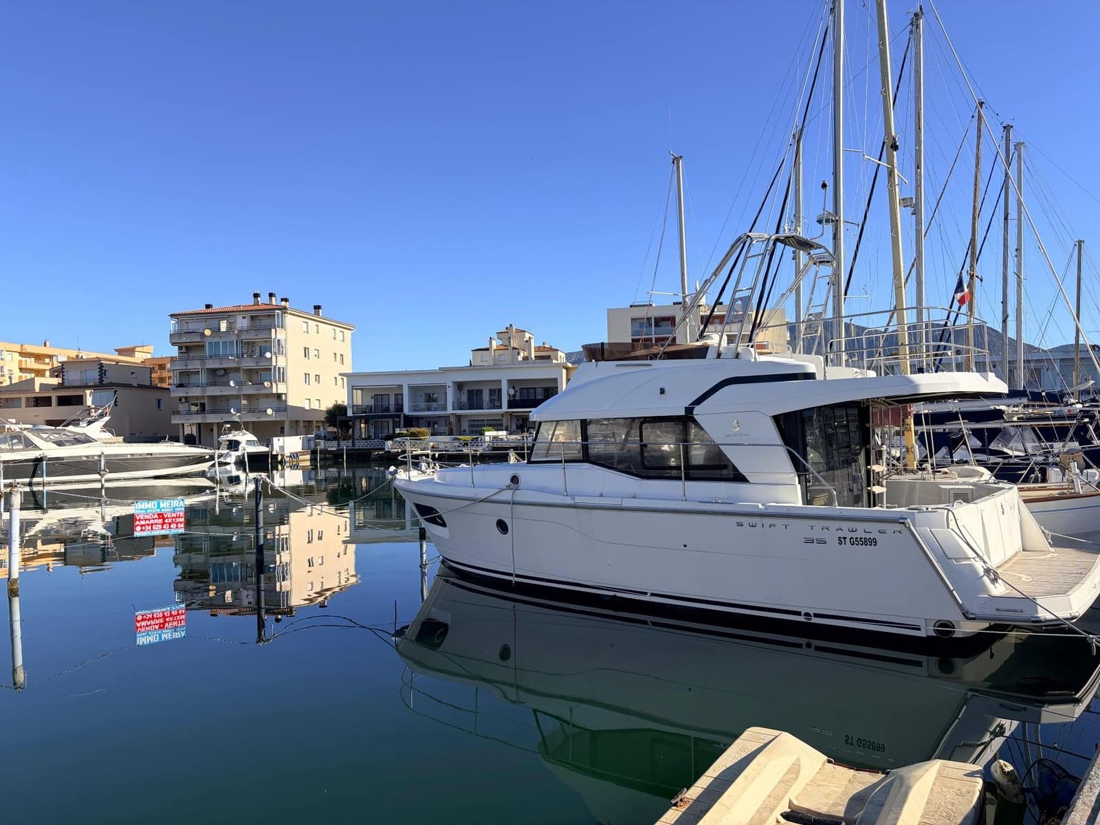 Garaje en Roses en venta - 85.000 € (Ref: 9707440)