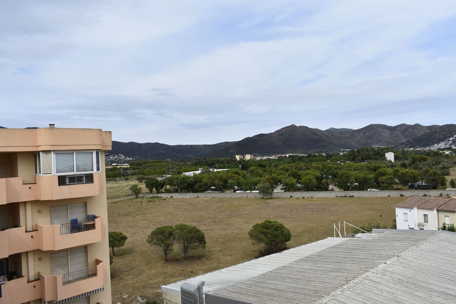 Studio till salu i Roses - 94 000 € (Ref: 9719516)