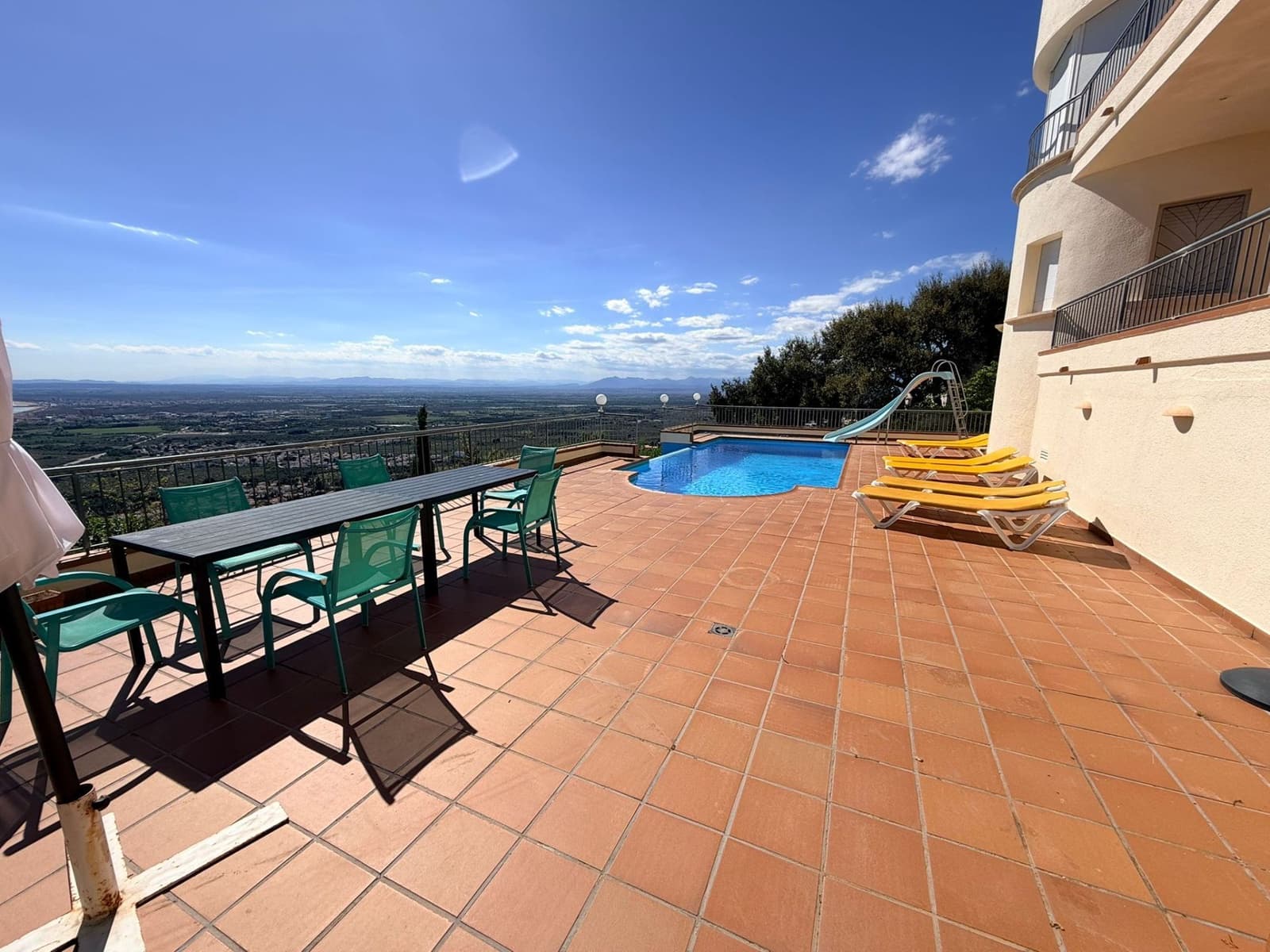 5 bedroom Villa for sale in El Mas Fumats with pool garage - € 745,000 (Ref: 9780129)