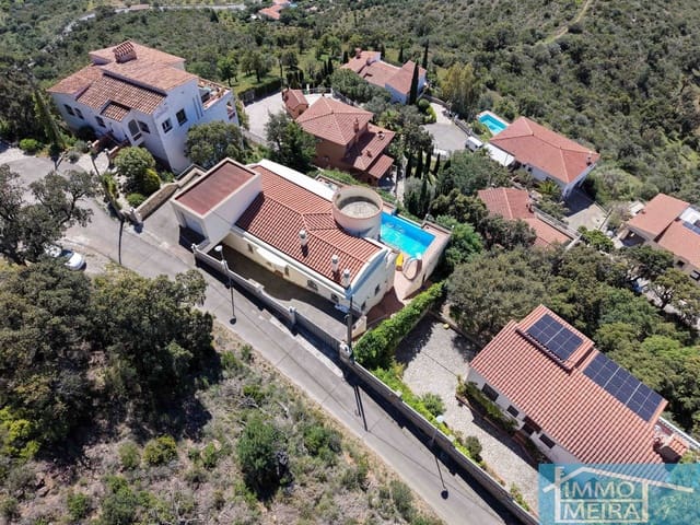 5 soveværelse Villa til salg i El Mas Fumats, Roses med swimmingpool garage - € 745.000 (Ref: 9780129)