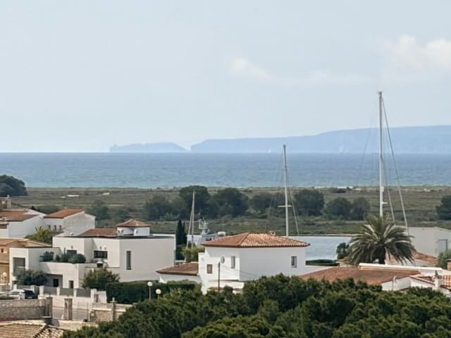 1 Zimmer Apartment zu verkaufen in Roses mit Pool Garage - 235.000 € (Ref: 9807664)