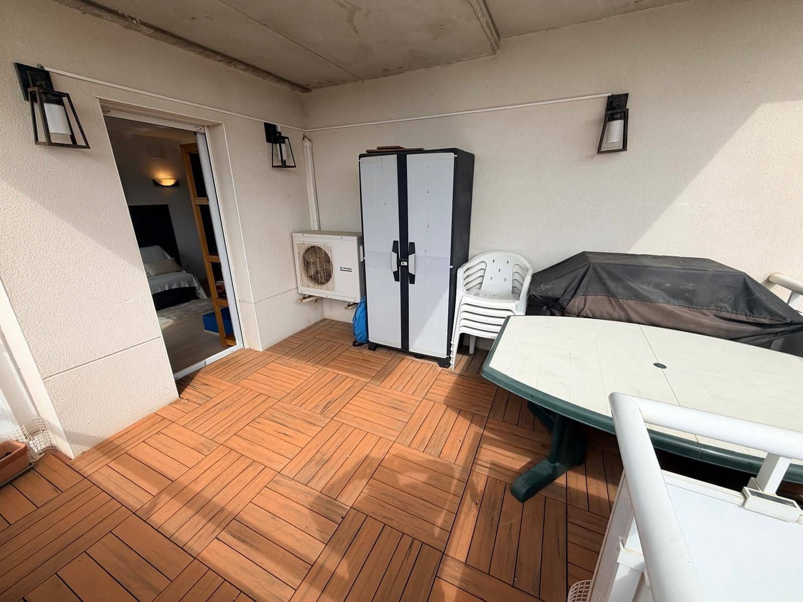 1 sypialnia Apartament na sprzedaż w Roses z basenem garażem - 235 000 € (Ref: 9807664)