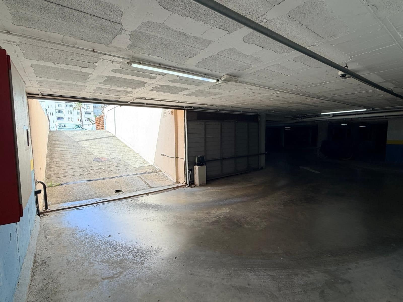 1 sypialnia Apartament na sprzedaż w Roses z basenem garażem - 235 000 € (Ref: 9807664)