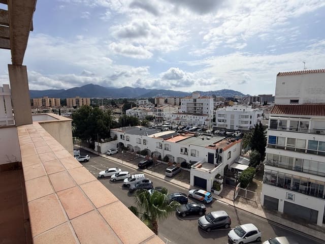 1 Zimmer Apartment zu verkaufen in Roses mit Pool Garage - 235.000 € (Ref: 9807664)