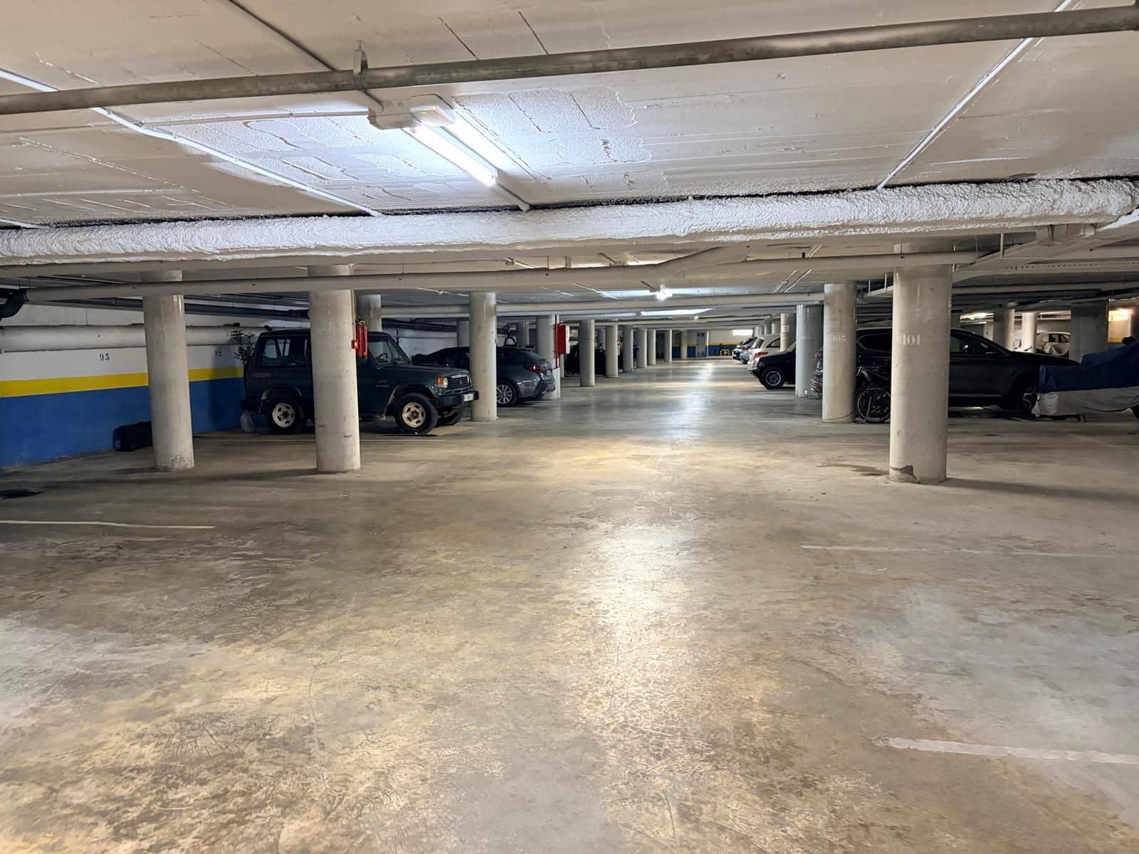 1 sypialnia Apartament na sprzedaż w Roses z basenem garażem - 235 000 € (Ref: 9807664)