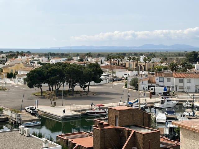 1 Zimmer Apartment zu verkaufen in Roses mit Pool Garage - 235.000 € (Ref: 9807664)