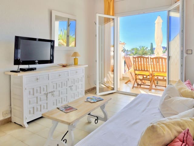 1 bedroom Apartment for sale in Empuriabrava, Castelló d'Empúries with pool garage - € 139,000 (Ref: 9815571)