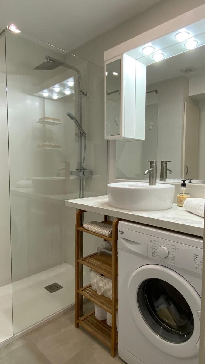 1 bedroom Apartment for sale in Roses with pool garage - € 148,000 (Ref: 9815572)