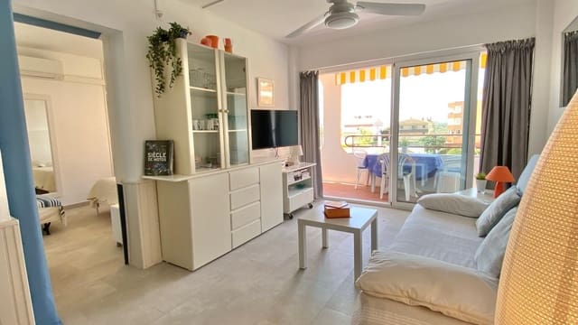 1 bedroom Apartment for sale in Roses with pool garage - € 148,000 (Ref: 9815572)