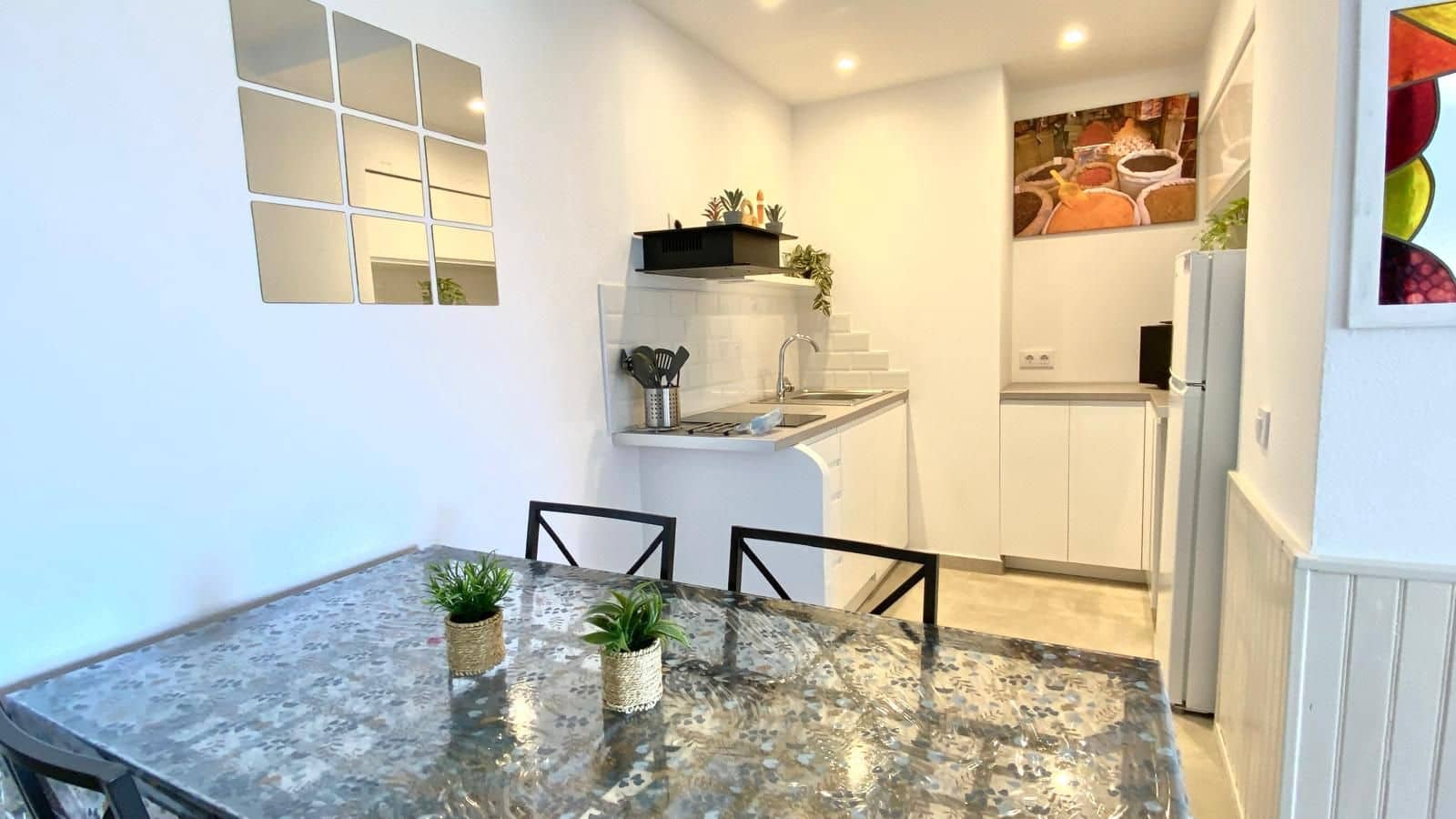 1 bedroom Apartment for sale in Roses with pool garage - € 148,000 (Ref: 9815572)