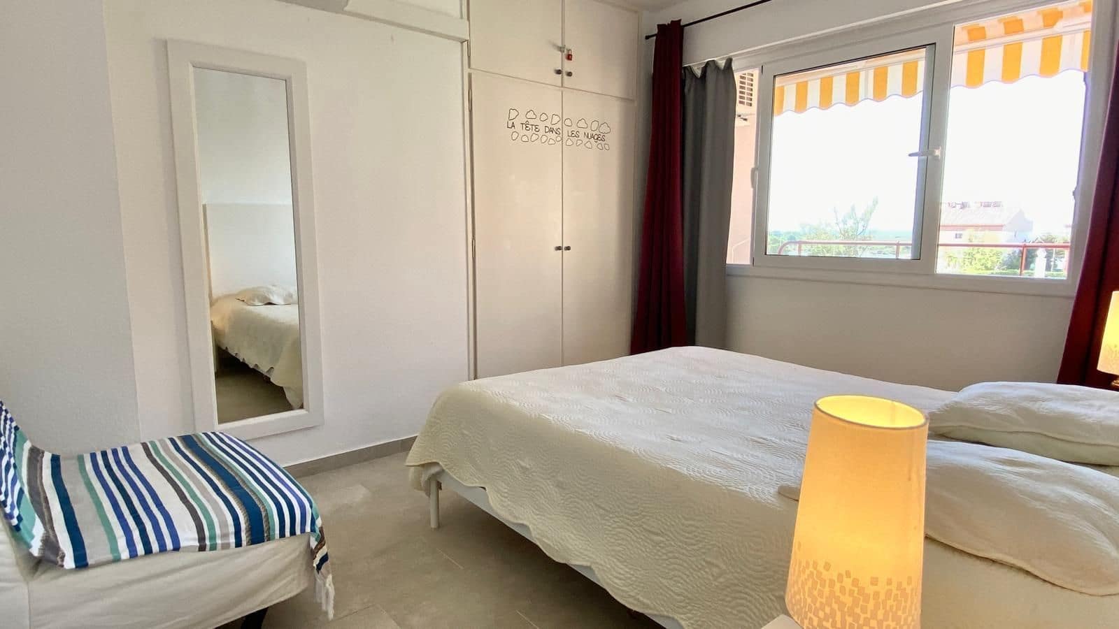1 bedroom Apartment for sale in Roses with pool garage - € 148,000 (Ref: 9815572)
