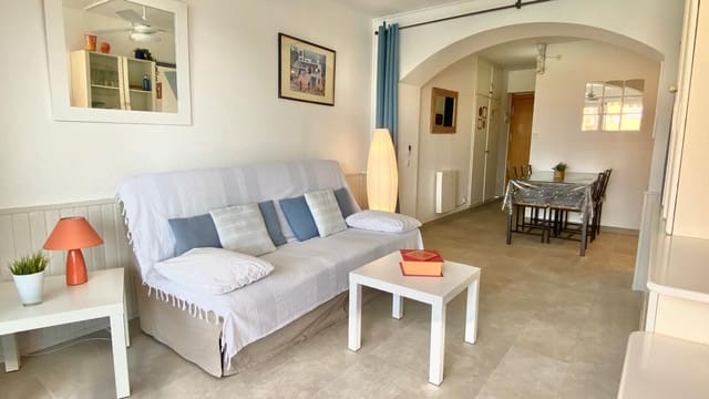 1 bedroom Apartment for sale in Roses with pool garage - € 148,000 (Ref: 9815572)