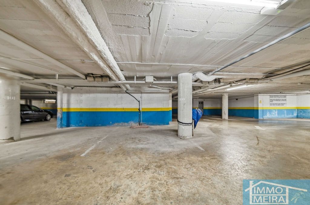 2 sypialnia Apartament na sprzedaż w Roses z basenem garażem - 199 900 € (Ref: 9819917)