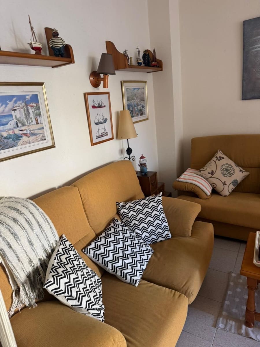 2 slaapkamer Appartement te koop in Roses met zwembad garage - € 169.900 (Ref: 9864052)