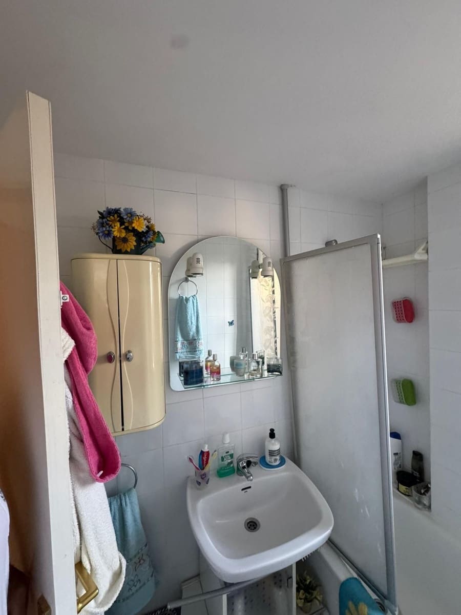 2 slaapkamer Appartement te koop in Roses met zwembad garage - € 169.900 (Ref: 9864052)