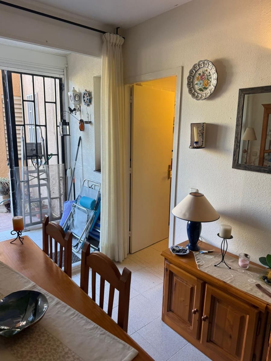 2 slaapkamer Appartement te koop in Roses met zwembad garage - € 169.900 (Ref: 9864052)