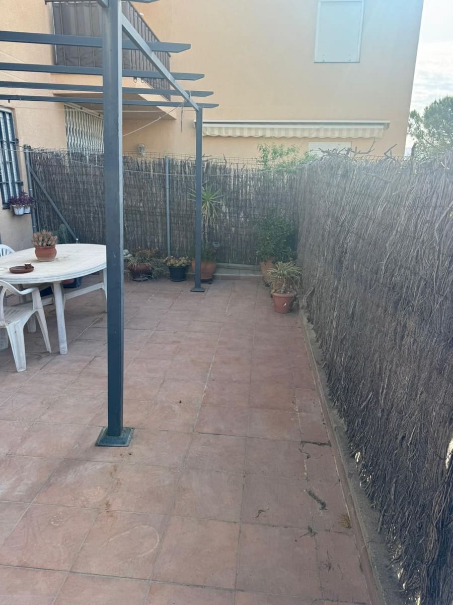 2 slaapkamer Appartement te koop in Roses met zwembad garage - € 169.900 (Ref: 9864052)