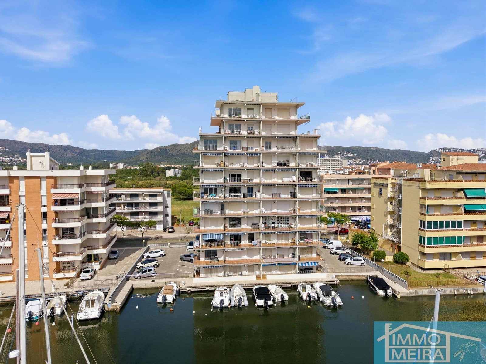 1 sypialnia Apartament na sprzedaż w Roses z garażem - 160 000 € (Ref: 9891689)