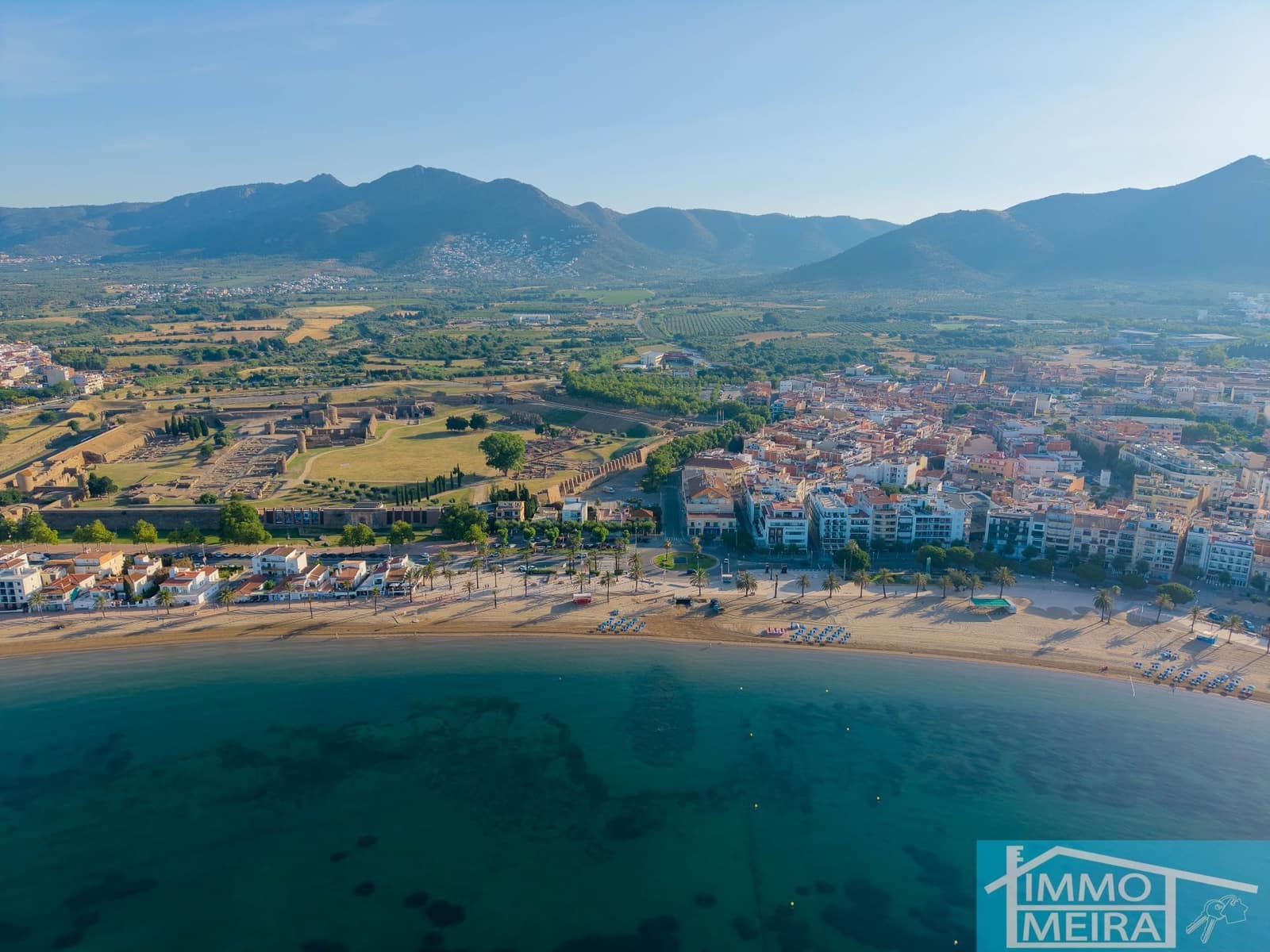 2 bedroom Apartment for sale in Roses - € 190,000 (Ref: 9919347)