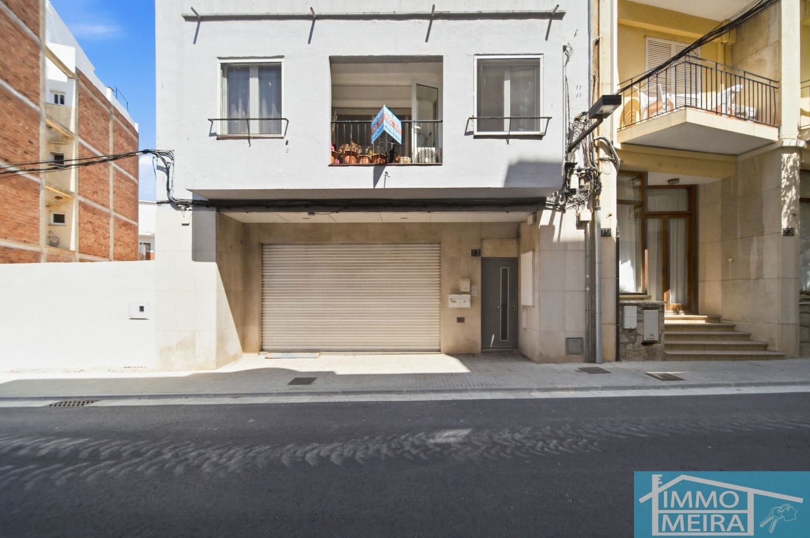 2 bedroom Apartment for sale in Roses - € 190,000 (Ref: 9919347)
