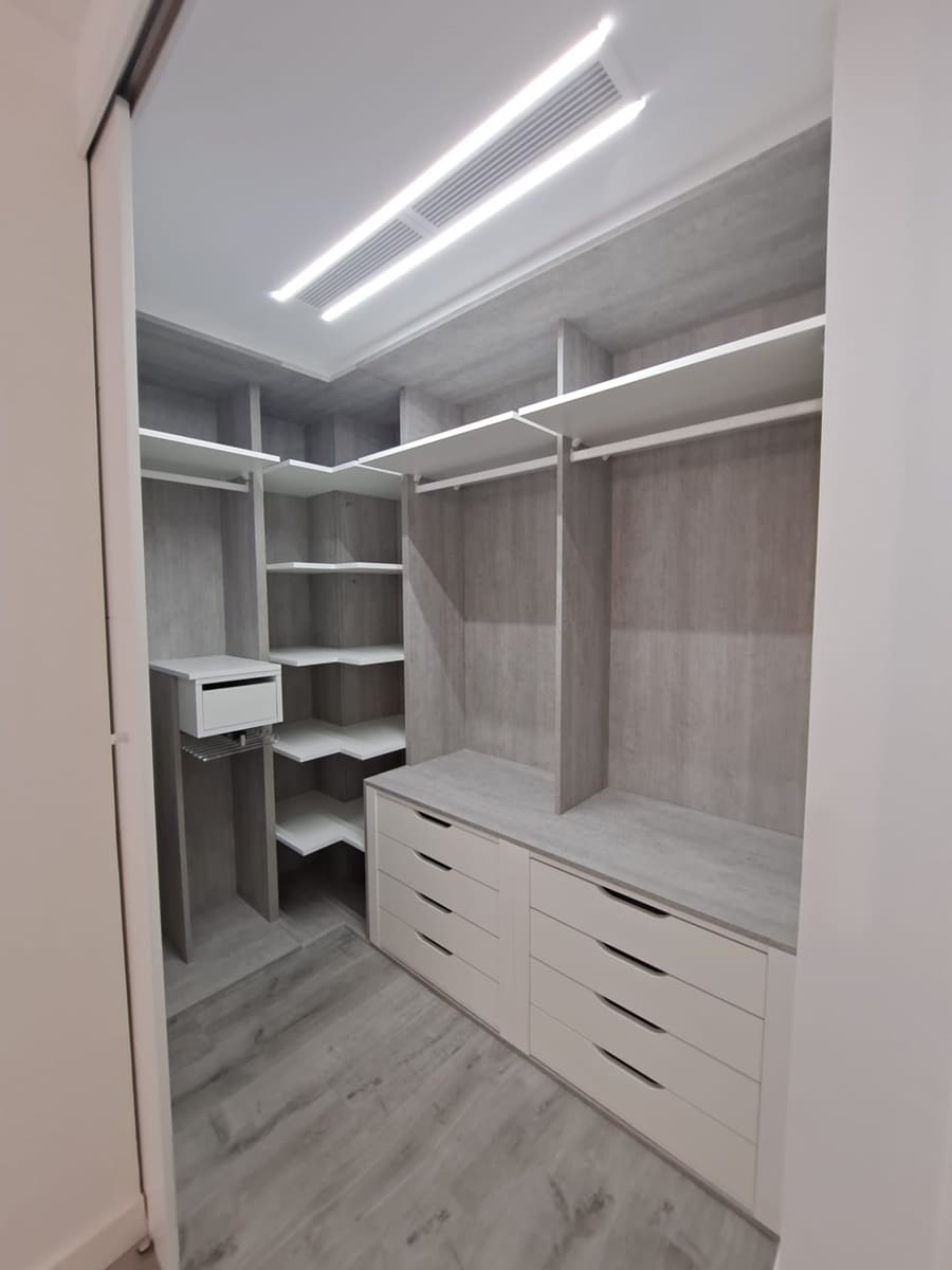 3 quarto Apartamento para arrendar em Valencia cidade com garagem - 1 900 € (Ref: 10079955)