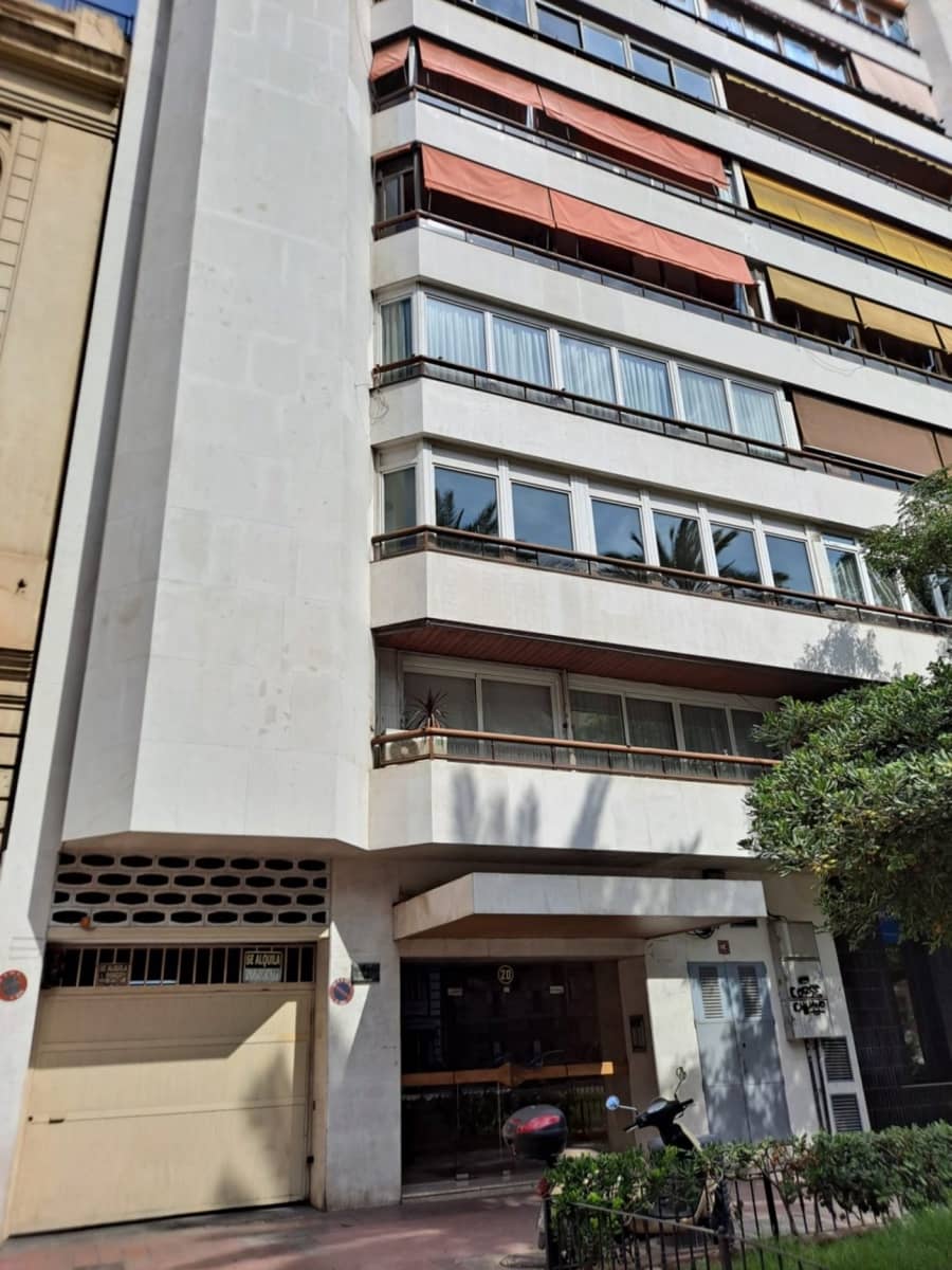 3 quarto Apartamento para arrendar em Valencia cidade com garagem - 1 900 € (Ref: 10079955)