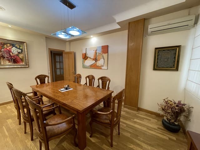 4 bedroom Flat for sale in Sant Francesc, Valencia city - € 800,000 (Ref: 8873339)