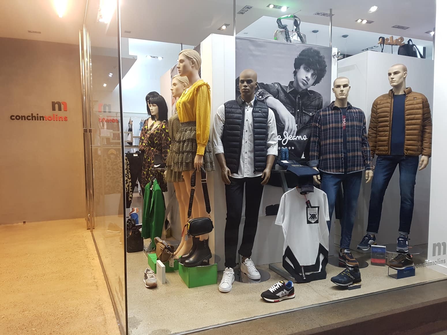 Commerciale da affittare in Meliana - 1.000 € (Rif: 8987248)