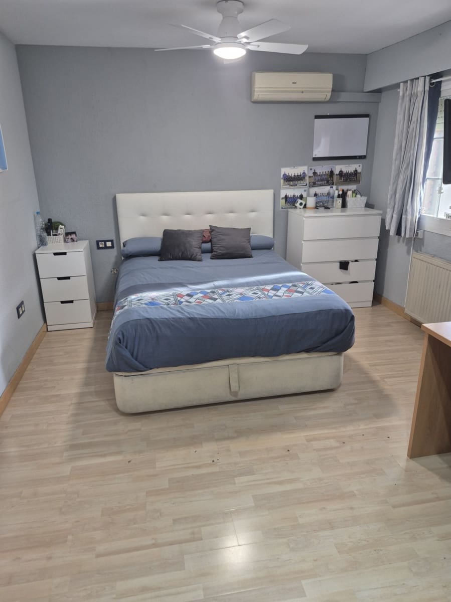 4 slaapkamer Flat te koop in Paterna - € 395.000 (Ref: 9308745)