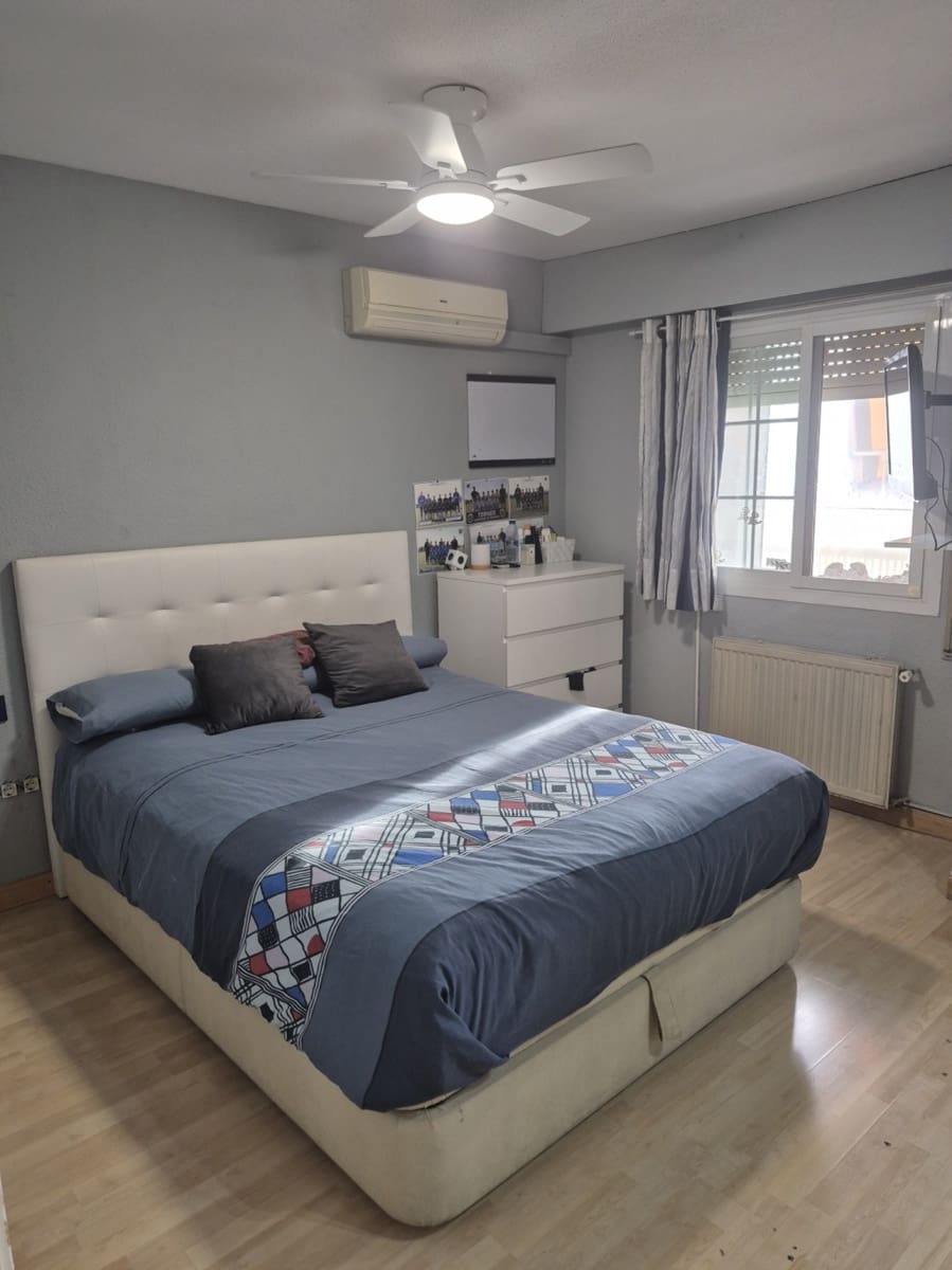4 slaapkamer Flat te koop in Paterna - € 395.000 (Ref: 9308745)
