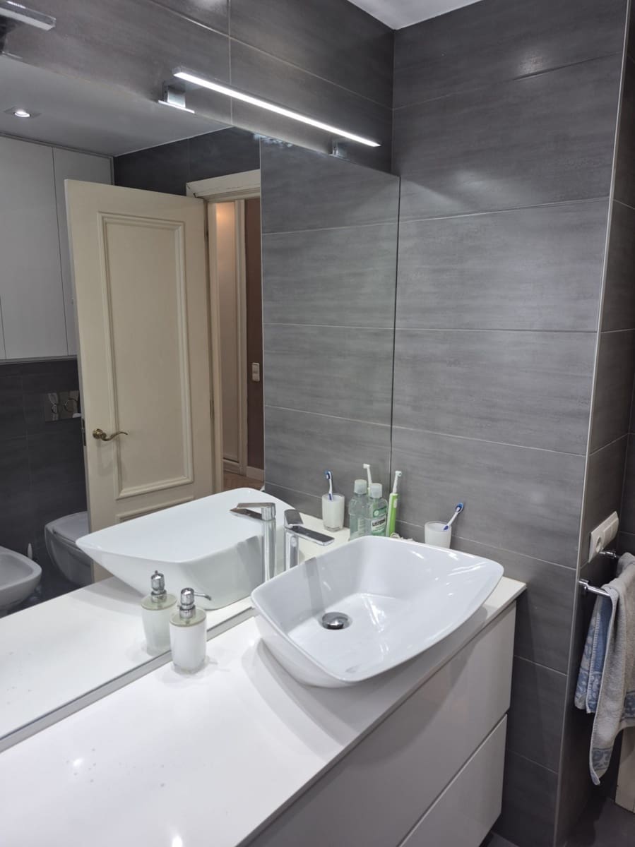 4 slaapkamer Flat te koop in Paterna - € 395.000 (Ref: 9308745)