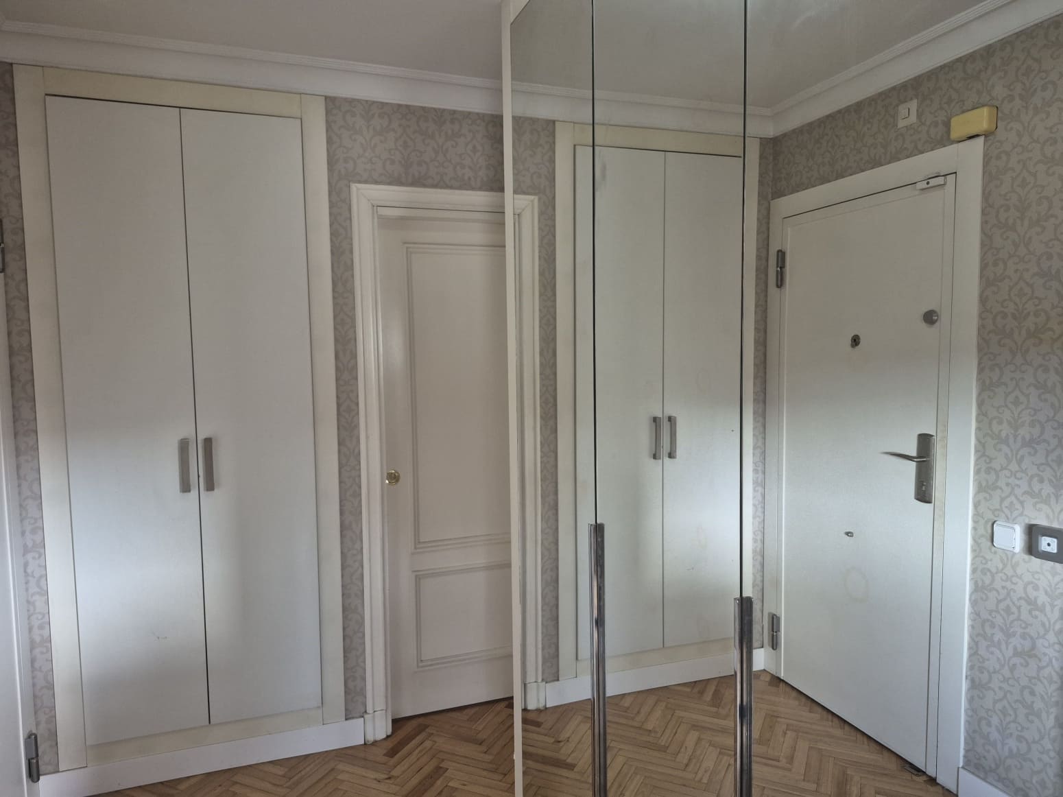 4 slaapkamer Flat te koop in Paterna - € 395.000 (Ref: 9308745)