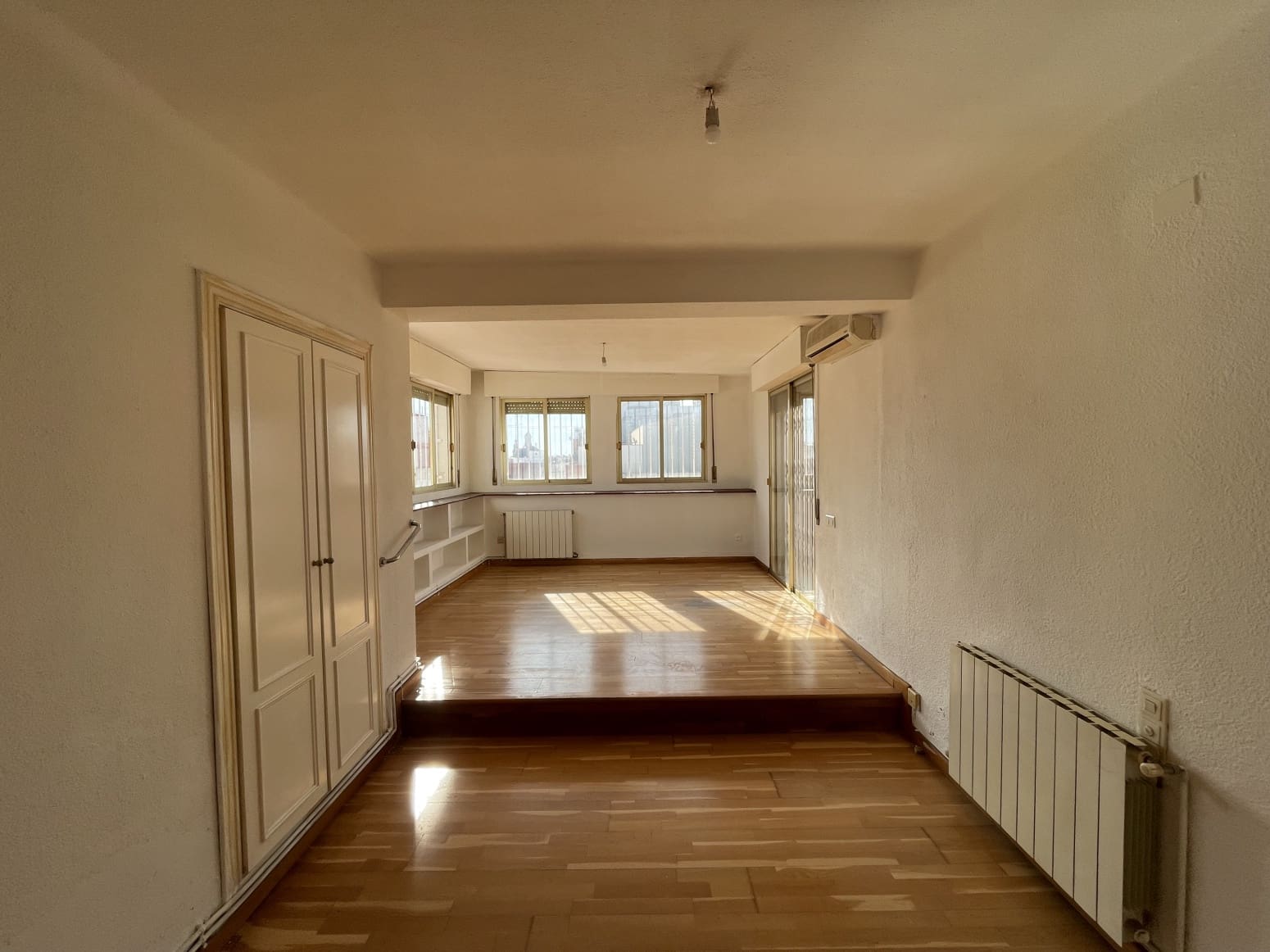 4 quarto Apartamento para venda em Valencia cidade com garagem - 790 000 € (Ref: 9378120)