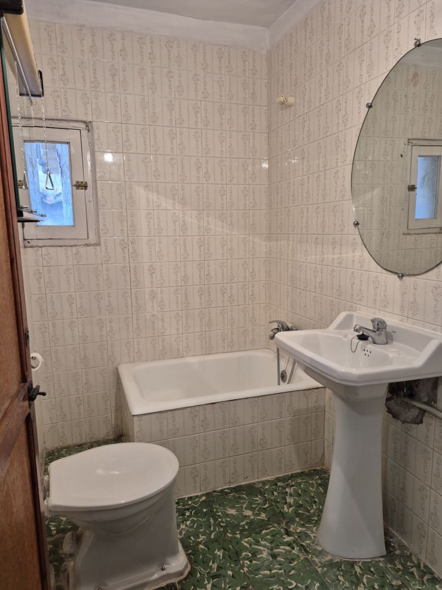 9 soverom Villa til salgs i Sarrion - € 194 000 (Ref: 9409387)