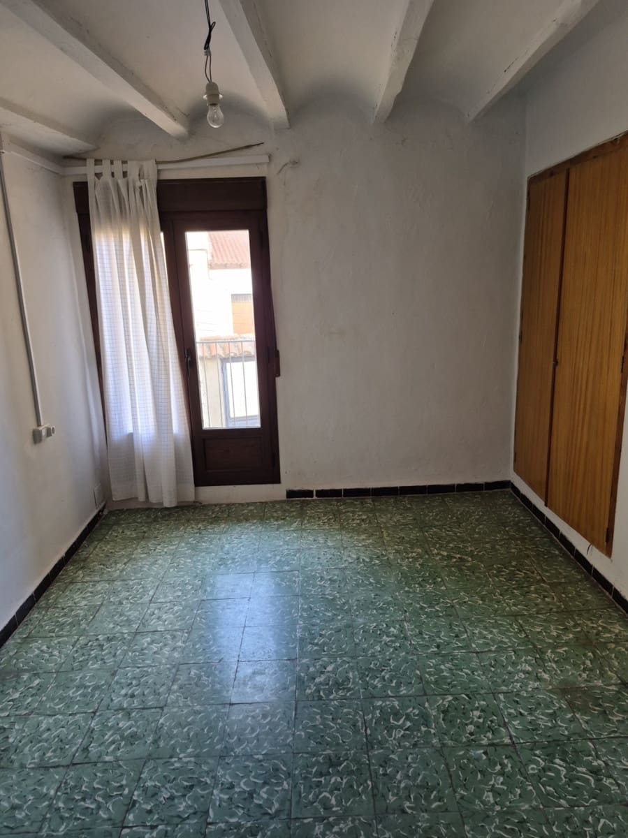 9 soverom Villa til salgs i Sarrion - € 194 000 (Ref: 9409387)