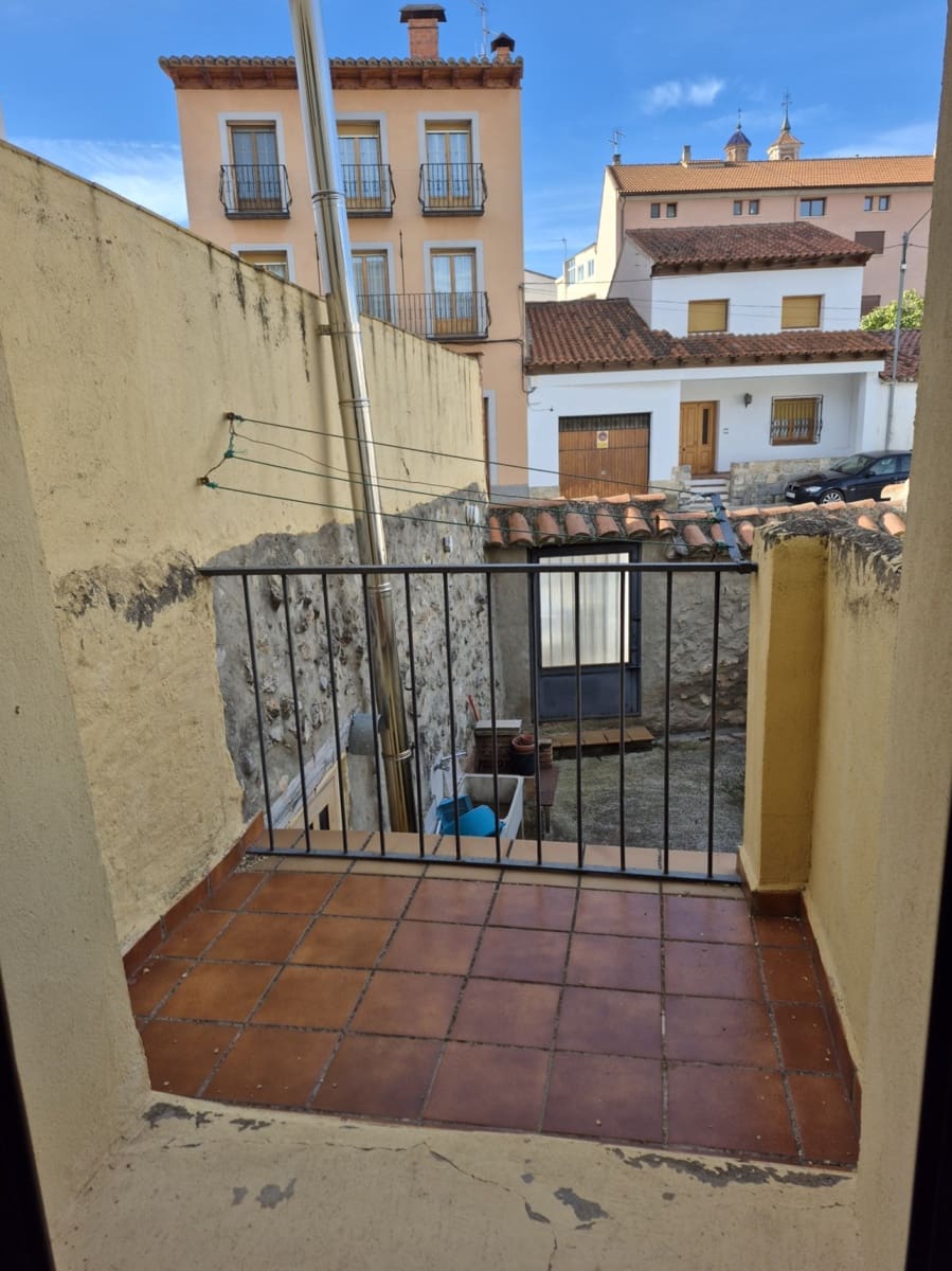 9 soverom Villa til salgs i Sarrion - € 194 000 (Ref: 9409387)